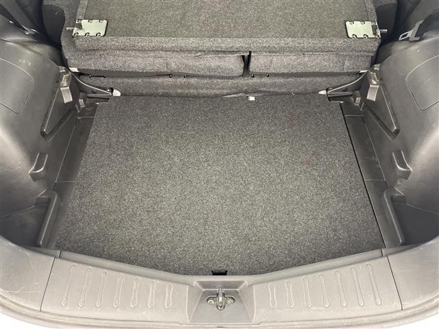 ノート e-パワー X 純正SDナビ CD DVD Bluetooth フルセグTV アラウンドビューモニター デジタルインナーミラー エマージェンシーブレーキ レーンキープアシスト ステアリングリモコン 純正フロアマット(29枚目)