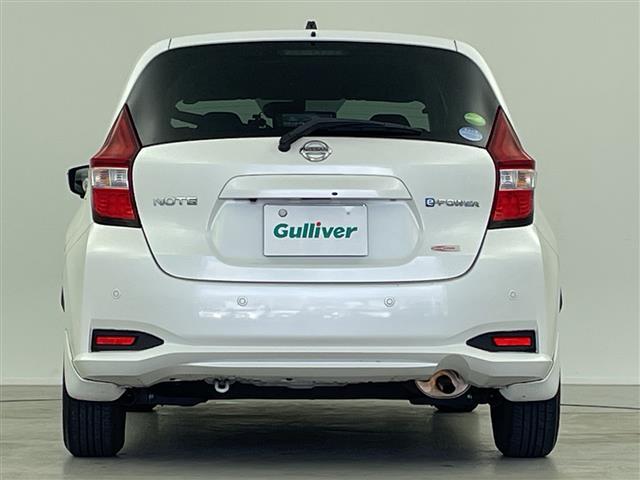 ノート e-パワー X 純正SDナビ CD DVD Bluetooth フルセグTV アラウンドビューモニター デジタルインナーミラー エマージェンシーブレーキ レーンキープアシスト ステアリングリモコン 純正フロアマット(35枚目)