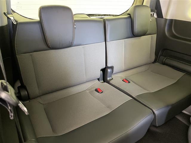 フリード e:HEVクロスター 先行車発進お知らせ機能 歩行者事故低減ステアリング 路外逸脱抑制機能 標識認識機能 渋滞追従機能付アダプティブクルーズコントロール 車線維持支援システム トラフィックジャムアシスト クロスター専用AW(20枚目)