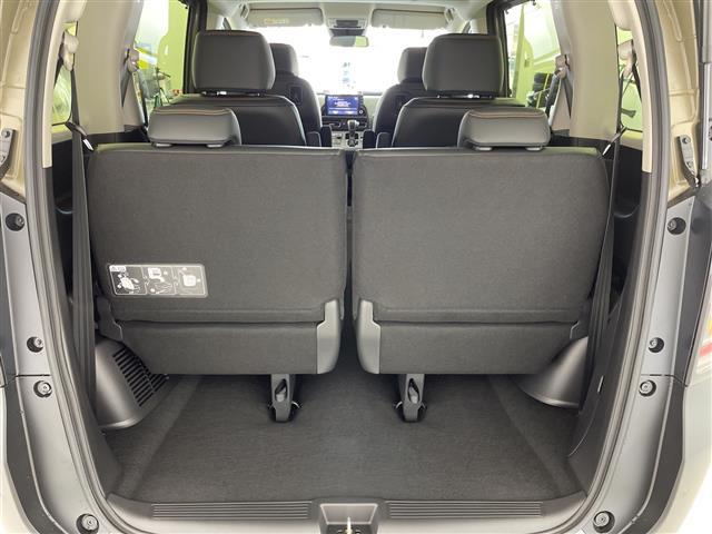 フリード e:HEVクロスター 先行車発進お知らせ機能 歩行者事故低減ステアリング 路外逸脱抑制機能 標識認識機能 渋滞追従機能付アダプティブクルーズコントロール 車線維持支援システム トラフィックジャムアシスト クロスター専用AW(21枚目)