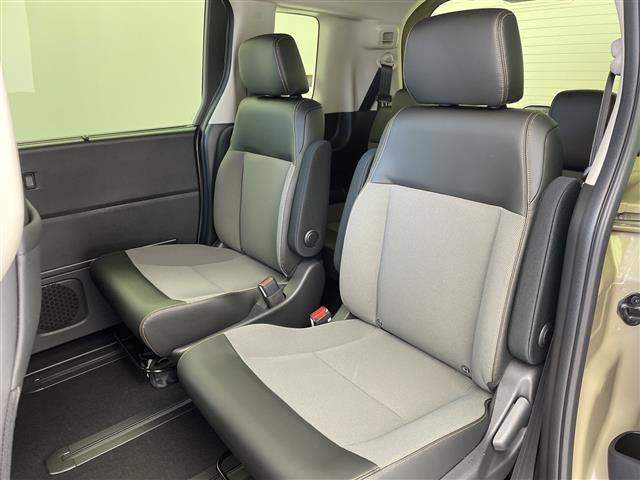 フリード e:HEVクロスター 先行車発進お知らせ機能 歩行者事故低減ステアリング 路外逸脱抑制機能 標識認識機能 渋滞追従機能付アダプティブクルーズコントロール 車線維持支援システム トラフィックジャムアシスト クロスター専用AW(23枚目)