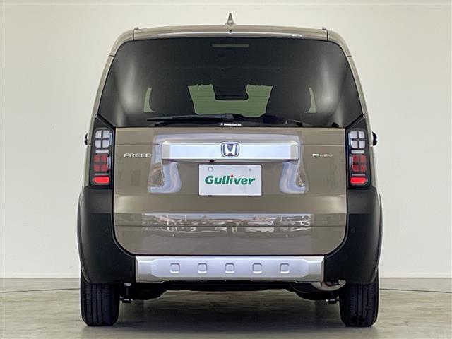 フリード e:HEVクロスター 先行車発進お知らせ機能 歩行者事故低減ステアリング 路外逸脱抑制機能 標識認識機能 渋滞追従機能付アダプティブクルーズコントロール 車線維持支援システム トラフィックジャムアシスト クロスター専用AW(31枚目)