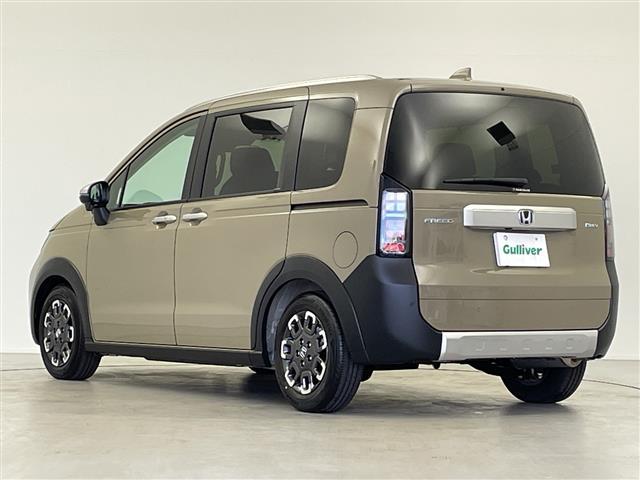 フリード e:HEVクロスター 先行車発進お知らせ機能 歩行者事故低減ステアリング 路外逸脱抑制機能 標識認識機能 渋滞追従機能付アダプティブクルーズコントロール 車線維持支援システム トラフィックジャムアシスト クロスター専用AW(32枚目)