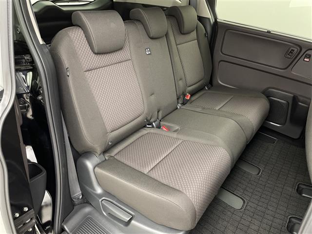 フリード+ハイブリッド ハイブリッドG・ホンダセンシング レーダークルーズコントロール シートヒーター(D/N席) 両側パワースライドドア ビルトインETC ステアリングリモコン LEDヘッドライト オートライト 前後ドラレコ プッシュスタート スマートキー(21枚目)