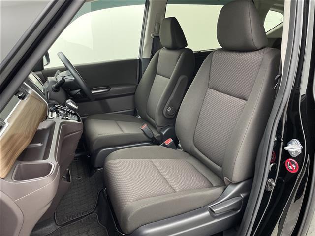 フリード+ハイブリッド ハイブリッドG・ホンダセンシング レーダークルーズコントロール シートヒーター(D/N席) 両側パワースライドドア ビルトインETC ステアリングリモコン LEDヘッドライト オートライト 前後ドラレコ プッシュスタート スマートキー(26枚目)