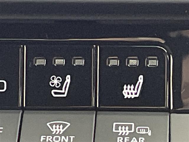 クラウンスポーツ Z 純正12.3インチナビ 360度カメラ デジタルインナーミラー ヘッドアップディスプレイ パワーバックドア ETC2.0 AC100V電源 置くだけ充電器 トヨタチームメイト トヨタセーフティセンス(6枚目)