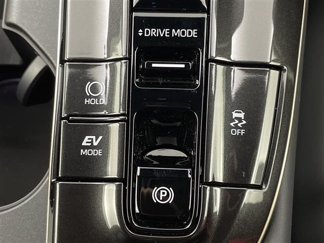 クラウンスポーツ Z 純正12.3インチナビ 360度カメラ デジタルインナーミラー ヘッドアップディスプレイ パワーバックドア ETC2.0 AC100V電源 置くだけ充電器 トヨタチームメイト トヨタセーフティセンス(10枚目)