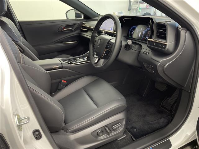 クラウンスポーツ Z 純正12.3インチナビ 360度カメラ デジタルインナーミラー ヘッドアップディスプレイ パワーバックドア ETC2.0 AC100V電源 置くだけ充電器 トヨタチームメイト トヨタセーフティセンス(20枚目)