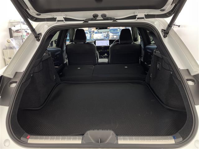 クラウンスポーツ Z 純正12.3インチナビ 360度カメラ デジタルインナーミラー ヘッドアップディスプレイ パワーバックドア ETC2.0 AC100V電源 置くだけ充電器 トヨタチームメイト トヨタセーフティセンス(24枚目)