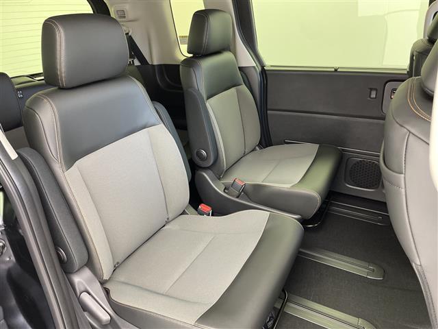 フリード e:HEVクロスター 純正9インチナビ フルセグTV Bluetooth AppleCarPlay バックカメラ 両側パワースライドドア シートヒーター レーダークルーズコントロール ハーフレザーシート シートヒーター(16枚目)