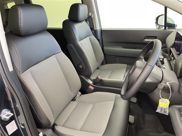 フリード e:HEVクロスター 純正9インチナビ フルセグTV Bluetooth AppleCarPlay バックカメラ 両側パワースライドドア シートヒーター レーダークルーズコントロール ハーフレザーシート シートヒーター(22枚目)