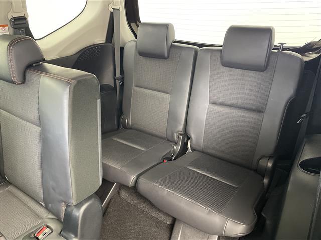 シエンタ ハイブリッドG クエロ 純正SDナビ ワンセグ バックカメラ ハーフレザーシート シートヒーター 両側パワースライドドア トヨタセーフティセンス プリクラッシュセーフティ レーンキープ オートハイビーム プッシュスタート(25枚目)