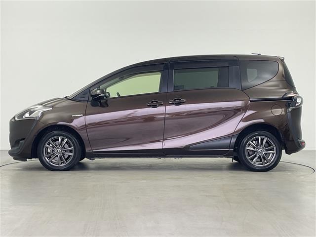 シエンタ ハイブリッドG クエロ 純正SDナビ ワンセグ バックカメラ ハーフレザーシート シートヒーター 両側パワースライドドア トヨタセーフティセンス プリクラッシュセーフティ レーンキープ オートハイビーム プッシュスタート(31枚目)