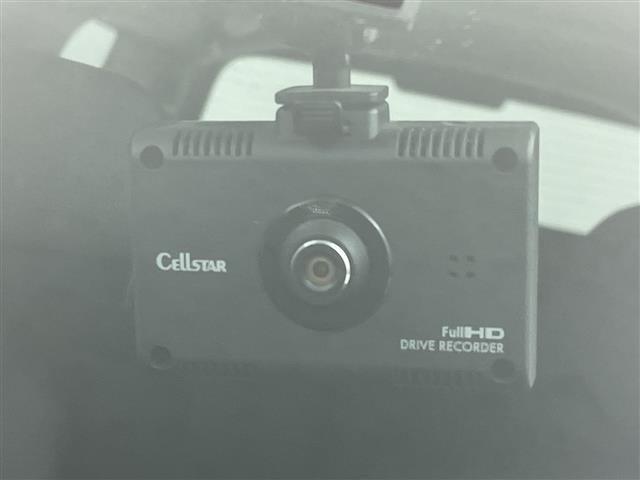 シエンタ ハイブリッドG 純正ナビ CD DVD Bluetooth SD バックカメラ 両側パワースライドドア プリクラッシュセーフティシステム レーンキープアシスト オートマチックハイビーム ETC ドライブレコーダー(6枚目)