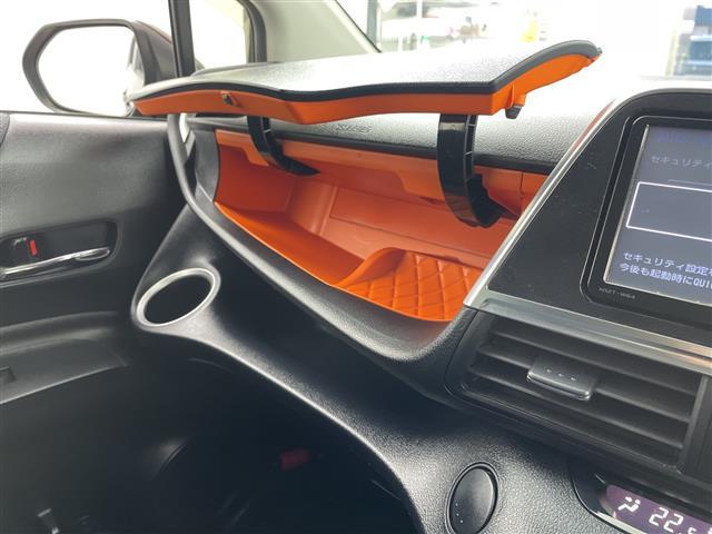 シエンタ ハイブリッドG 純正ナビ CD DVD Bluetooth SD バックカメラ 両側パワースライドドア プリクラッシュセーフティシステム レーンキープアシスト オートマチックハイビーム ETC ドライブレコーダー(17枚目)