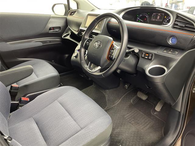 シエンタ ハイブリッドG 純正ナビ CD DVD Bluetooth SD バックカメラ 両側パワースライドドア プリクラッシュセーフティシステム レーンキープアシスト オートマチックハイビーム ETC ドライブレコーダー(18枚目)