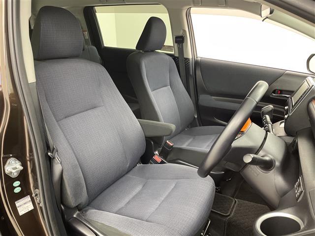 シエンタ ハイブリッドG 純正ナビ CD DVD Bluetooth SD バックカメラ 両側パワースライドドア プリクラッシュセーフティシステム レーンキープアシスト オートマチックハイビーム ETC ドライブレコーダー(19枚目)