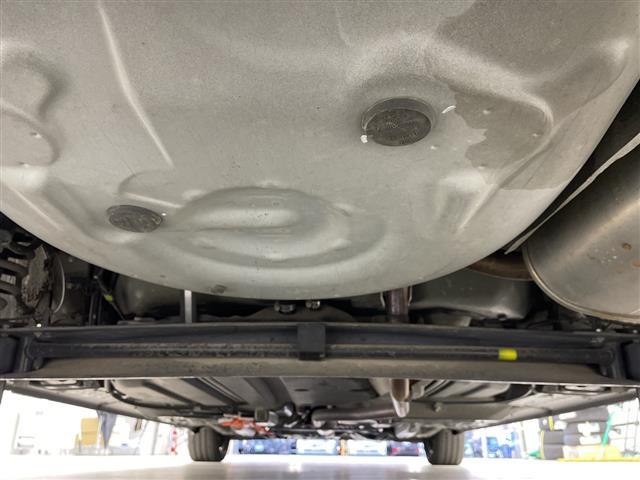 シエンタ ハイブリッドG 純正ナビ CD DVD Bluetooth SD バックカメラ 両側パワースライドドア プリクラッシュセーフティシステム レーンキープアシスト オートマチックハイビーム ETC ドライブレコーダー(41枚目)