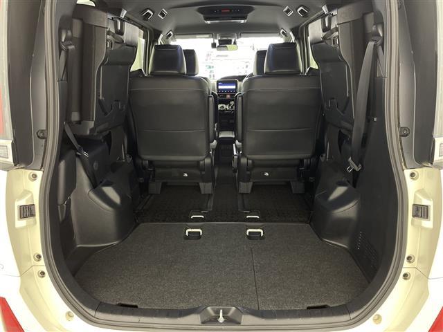 ノア ハイブリッドSi ダブルバイビーII 純正ナビ CD DVD USB Bluetooth フルセグ 純正後席モニター 両側電動ドア シートヒーター クルーズコントロール 衝突軽減ブレーキ レーンキープアシスト オートLEDヘッドライト(28枚目)