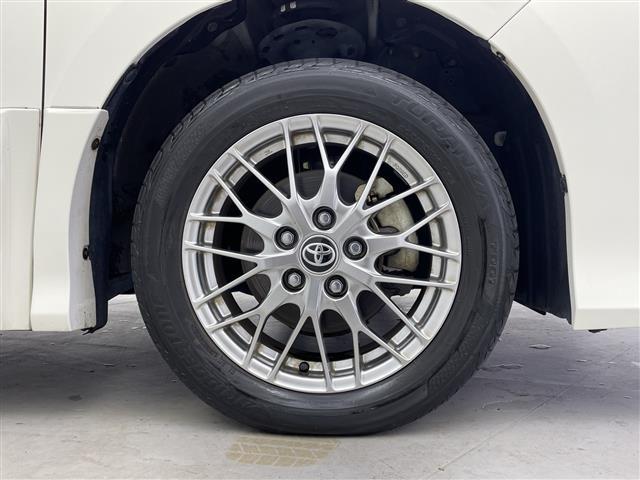 ノア ハイブリッドSi ダブルバイビーII 純正ナビ CD DVD USB Bluetooth フルセグ 純正後席モニター 両側電動ドア シートヒーター クルーズコントロール 衝突軽減ブレーキ レーンキープアシスト オートLEDヘッドライト(39枚目)