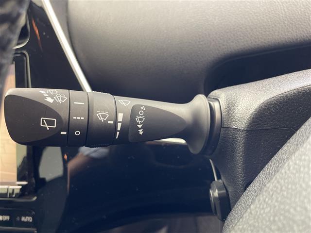 店頭在庫以外にも全国約４万台※の在庫から、ぴったりな１台をご提案します！※２０２３年１０月現在の在庫台数です。売約済の可能性があります。