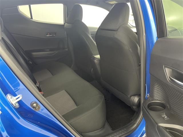 C-HR S-T 純正9インチナビ CD DVD Bluetooth フルセグTV トヨタセーフティーセンス 衝突軽減ブレーキ レーンキープアシスト 横滑り防止 追従型クルーズコントロール 電子パーキングブレーキ(24枚目)