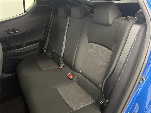 C-HR S-T 純正9インチナビ CD DVD Bluetooth フルセグTV トヨタセーフティーセンス 衝突軽減ブレーキ レーンキープアシスト 横滑り防止 追従型クルーズコントロール 電子パーキングブレーキ(27枚目)