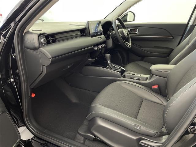 ヴェゼル e:HEV Z Honda CONNECTディスプレイナビ フルセグ BT USB バックカメラ ホンダセンシング 衝突軽減ブレーキ 路外逸脱抑制機能 標識認識機能 アダプティブクルーズコントロール(26枚目)