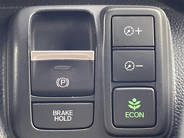 N-BOXカスタム L 社外SDナビ フルセグ BT USB DVDバックカメラ ホンダセンシング アダプティブクルーズコントロール 車線維持支援システム 衝突軽減ブレーキ 誤発進抑制機能 先行車発進お知らせ機能(10枚目)