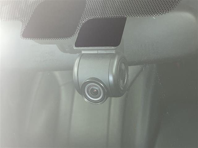 ＸＶ アドバンス　純正ＳＤナビ　フルセグ　ＢＴ　ＣＤ　ＤＶＤ　ＵＳＢ　バックカメラ　追従型クルーズコントロール　ブラインドスポットモニター　電子パーキングブレーキ　ＥＴＣ　パワーシート　レザーシート　シートヒーター（8枚目）