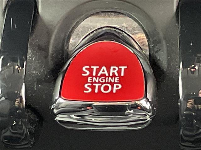 ＭＩＮＩ クロスオーバー　バッキンガム　純正ナビ　バックカメラ　衝突軽減ブレーキ　レーダークルーズコントロール　コーナーセンサー　電動パーキングブレーキ　純正ドライブレコーダー　ＥＴＣ　純正アルミホイール　フロアマット　電格ミラー（16枚目）