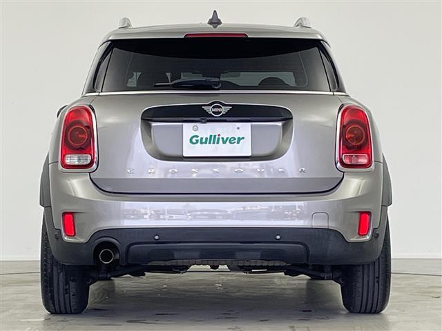 ＭＩＮＩ クロスオーバー　バッキンガム　純正ナビ　バックカメラ　衝突軽減ブレーキ　レーダークルーズコントロール　コーナーセンサー　電動パーキングブレーキ　純正ドライブレコーダー　ＥＴＣ　純正アルミホイール　フロアマット　電格ミラー（36枚目）
