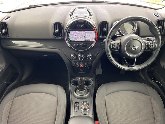 ＭＩＮＩ クロスオーバー　バッキンガム　純正ナビ　バックカメラ　衝突軽減ブレーキ　レーダークルーズコントロール　コーナーセンサー　電動パーキングブレーキ　純正ドライブレコーダー　ＥＴＣ　純正アルミホイール　フロアマット　電格ミラー（43枚目）