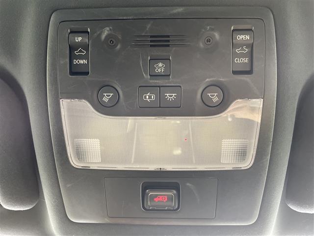 ＩＳ ＩＳ３００ｈ　Ｆスポーツモードプラス　サンルーフ　純正ナビ　バックカメラ　革シート　シートヒーター　ベンチレーション　シートメモリ　レーダークルーズコントロール　コーナーセンサー　パドルシフト　スタッドレスＡＷセット積込　純正ＡＷ　ＥＴＣ（15枚目）