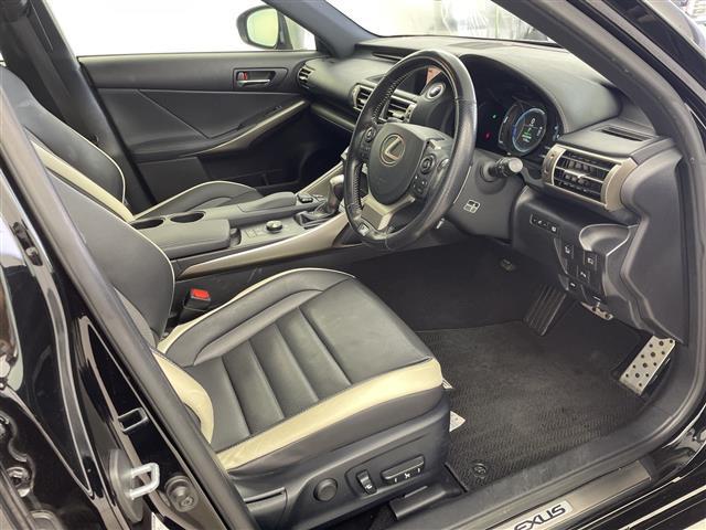 ＩＳ ＩＳ３００ｈ　Ｆスポーツモードプラス　サンルーフ　純正ナビ　バックカメラ　革シート　シートヒーター　ベンチレーション　シートメモリ　レーダークルーズコントロール　コーナーセンサー　パドルシフト　スタッドレスＡＷセット積込　純正ＡＷ　ＥＴＣ（21枚目）