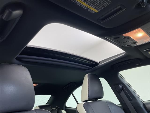 ＩＳ ＩＳ３００ｈ　Ｆスポーツモードプラス　サンルーフ　純正ナビ　バックカメラ　革シート　シートヒーター　ベンチレーション　シートメモリ　レーダークルーズコントロール　コーナーセンサー　パドルシフト　スタッドレスＡＷセット積込　純正ＡＷ　ＥＴＣ（42枚目）