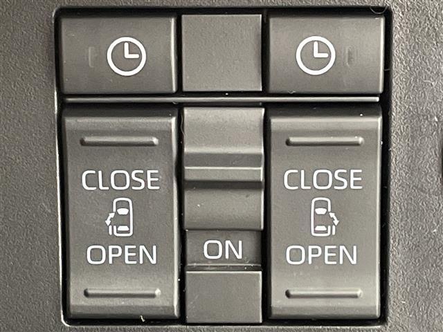 ルーミー カスタムＧ　社外ディスプレイオーディオ　衝突軽減ブレーキ　レーンキープアシスト　レーダークルーズコントロール　ステアリングスイッチ　ＬＥＤヘッドライト　両側パワースライドドア　ドライブレコーダー　ＥＴＣ　スペア鍵（4枚目）