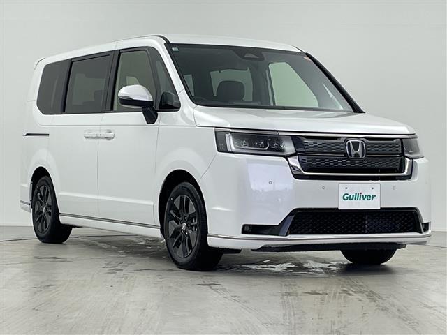 ステップワゴン ｅ：ＨＥＶスパーダ　追従型クルーズコントロール　レーンキープアシスト　横滑り防止　衝突軽減ブレーキ　両側パワースライドドア　パワーバックドア　ＬＥＤヘッドライト　オートライト　オートマチックハイビーム　シートヒーター（29枚目）