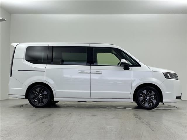 ステップワゴン ｅ：ＨＥＶスパーダ　追従型クルーズコントロール　レーンキープアシスト　横滑り防止　衝突軽減ブレーキ　両側パワースライドドア　パワーバックドア　ＬＥＤヘッドライト　オートライト　オートマチックハイビーム　シートヒーター（36枚目）