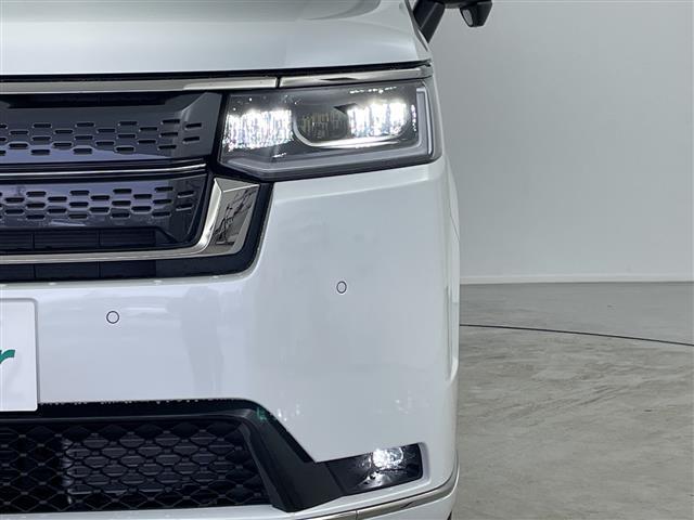 ステップワゴン ｅ：ＨＥＶスパーダ　追従型クルーズコントロール　レーンキープアシスト　横滑り防止　衝突軽減ブレーキ　両側パワースライドドア　パワーバックドア　ＬＥＤヘッドライト　オートライト　オートマチックハイビーム　シートヒーター（38枚目）