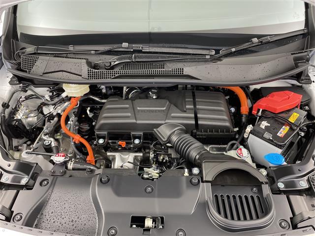 ステップワゴン ｅ：ＨＥＶスパーダ　追従型クルーズコントロール　レーンキープアシスト　横滑り防止　衝突軽減ブレーキ　両側パワースライドドア　パワーバックドア　ＬＥＤヘッドライト　オートライト　オートマチックハイビーム　シートヒーター（40枚目）