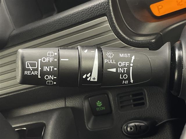 Ｎ－ＶＡＮ＋スタイル ファン　１０．１インチフローティングナビ　ＡｐｐｌｅＣａｒＰｌａｙ　バックカメラ　衝突軽減ブレーキ　レーンキープアシスト　レーダークルーズコントロール　ＬＥＤヘッドライト　ルーフコンソール　ＥＴＣ　電格ミラー（9枚目）