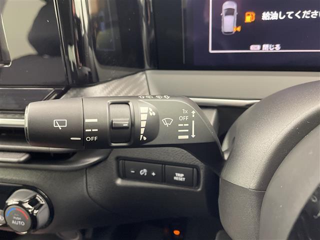 ノート Ｓ　社外ナビ　ＦＭ　ＡＭ　Ｂｌｕｅｔｏｏｔｈ　全方位カメラ　ブラインドスポットモニター　ステアリングスイッチ　プロパイロット　デジタルインナーミラー　純正アルミホイル　オートライト　スマートキー　ＥＴＣ（11枚目）