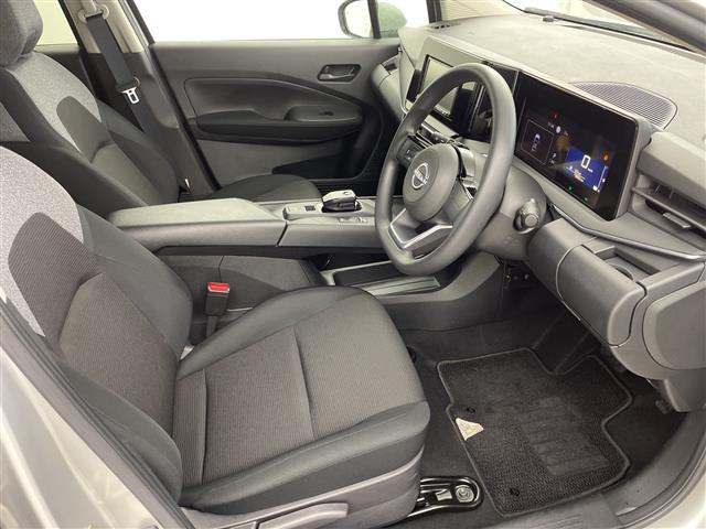 ノート Ｓ　社外ナビ　ＦＭ　ＡＭ　Ｂｌｕｅｔｏｏｔｈ　全方位カメラ　ブラインドスポットモニター　ステアリングスイッチ　プロパイロット　デジタルインナーミラー　純正アルミホイル　オートライト　スマートキー　ＥＴＣ（20枚目）