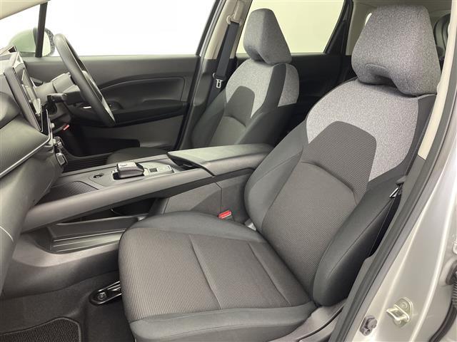 ノート Ｓ　社外ナビ　ＦＭ　ＡＭ　Ｂｌｕｅｔｏｏｔｈ　全方位カメラ　ブラインドスポットモニター　ステアリングスイッチ　プロパイロット　デジタルインナーミラー　純正アルミホイル　オートライト　スマートキー　ＥＴＣ（21枚目）