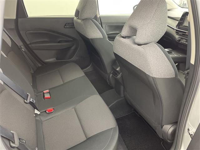 ノート Ｓ　社外ナビ　ＦＭ　ＡＭ　Ｂｌｕｅｔｏｏｔｈ　全方位カメラ　ブラインドスポットモニター　ステアリングスイッチ　プロパイロット　デジタルインナーミラー　純正アルミホイル　オートライト　スマートキー　ＥＴＣ（24枚目）