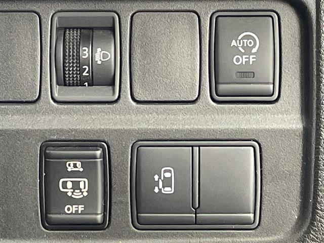 セレナ ハイウェイスター 純正ナビ バックカメラ 衝突軽減ブレーキ レーンキープアシスト ブラインドスポットモニター コーナーセンサー クロストラフィックアラート 両側パワースライドドア ドライブレコーダー ETC LED(5枚目)