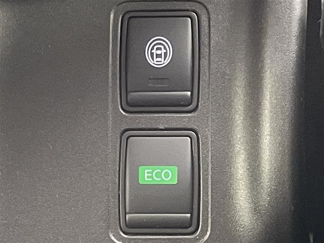 セレナ ハイウェイスター 純正ナビ バックカメラ 衝突軽減ブレーキ レーンキープアシスト ブラインドスポットモニター コーナーセンサー クロストラフィックアラート 両側パワースライドドア ドライブレコーダー ETC LED(14枚目)