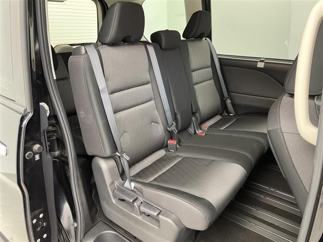 セレナ ハイウェイスター 純正ナビ バックカメラ 衝突軽減ブレーキ レーンキープアシスト ブラインドスポットモニター コーナーセンサー クロストラフィックアラート 両側パワースライドドア ドライブレコーダー ETC LED(18枚目)