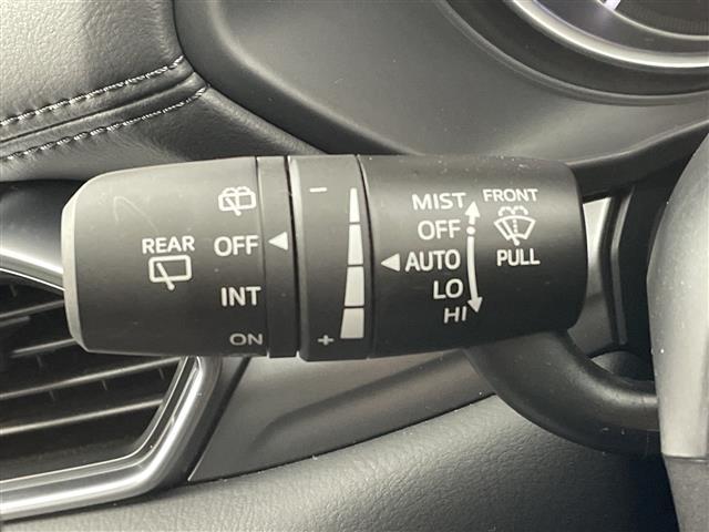 ＣＸ－５ ２５Ｓ　プロアクティブ　４ＷＤ　純正ナビ　全方位モニター　ブラインドスポットモニター　ヘッドアップディスプレイ　衝突軽減ブレーキ　コーナーセンサー　レーンキープアシスト　シートヒーター　レーダークルーズコントロール　ＬＥＤ（9枚目）